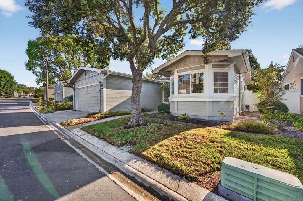 3502 Amber Lane, Oceanside, CA 92056