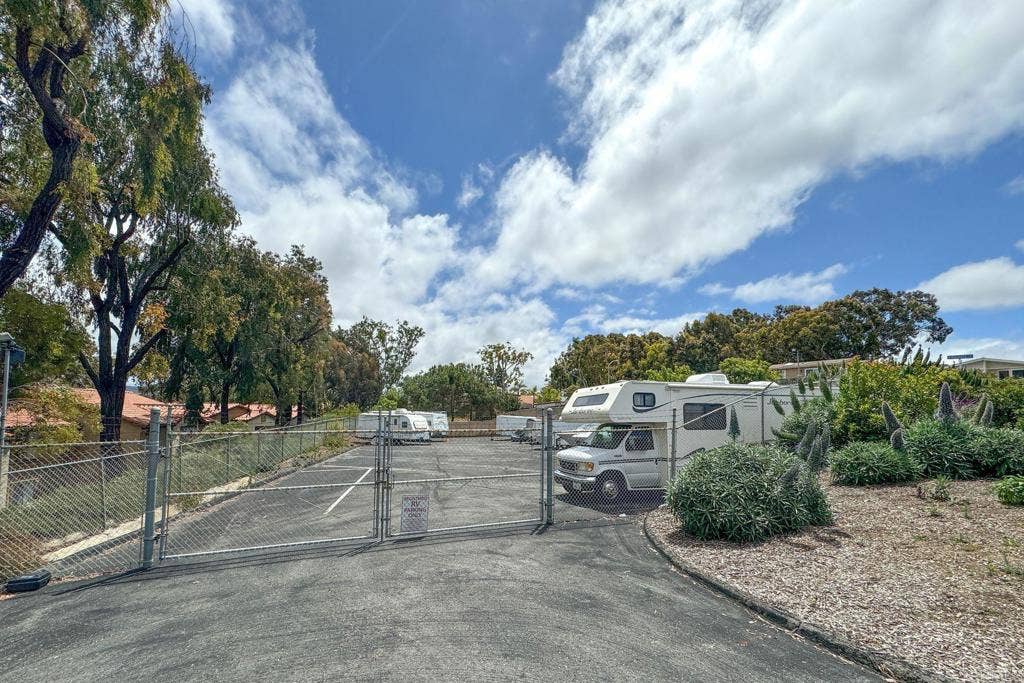621 Paseo Rio, Vista, CA 92081