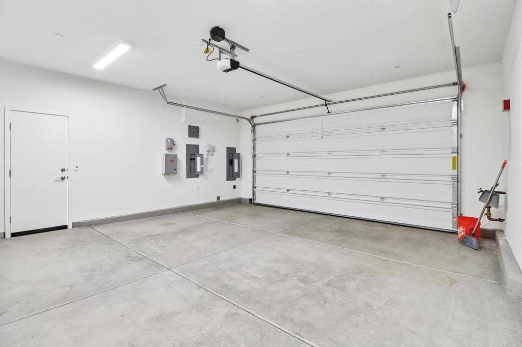 3521 Butler Place, Escondido, CA 92027