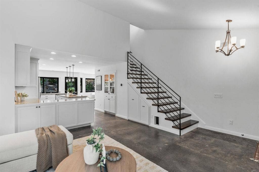 2687 Waterbury Way, Carlsbad, CA 92010 2687 Waterbury Way, Carlsbad, CA 92010