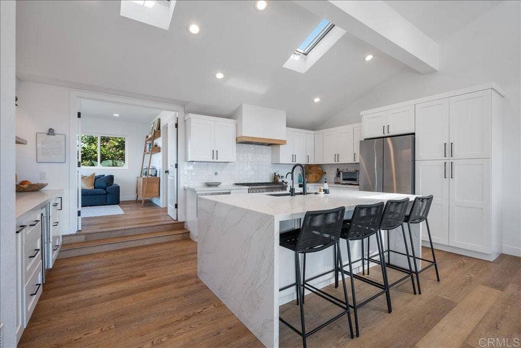 1875 Parliament Road, Encinitas, CA 92024 1875 Parliament Road, Encinitas, CA 92024