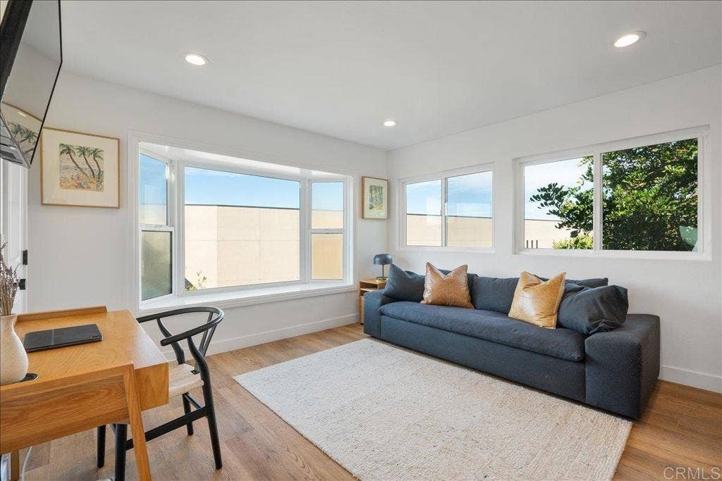 1875 Parliament Road, Encinitas, CA 92024 1875 Parliament Road, Encinitas, CA 92024