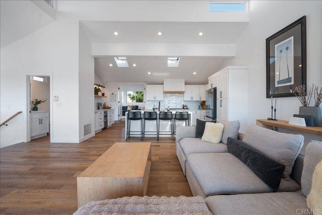 1875 Parliament Road, Encinitas, CA 92024 1875 Parliament Road, Encinitas, CA 92024