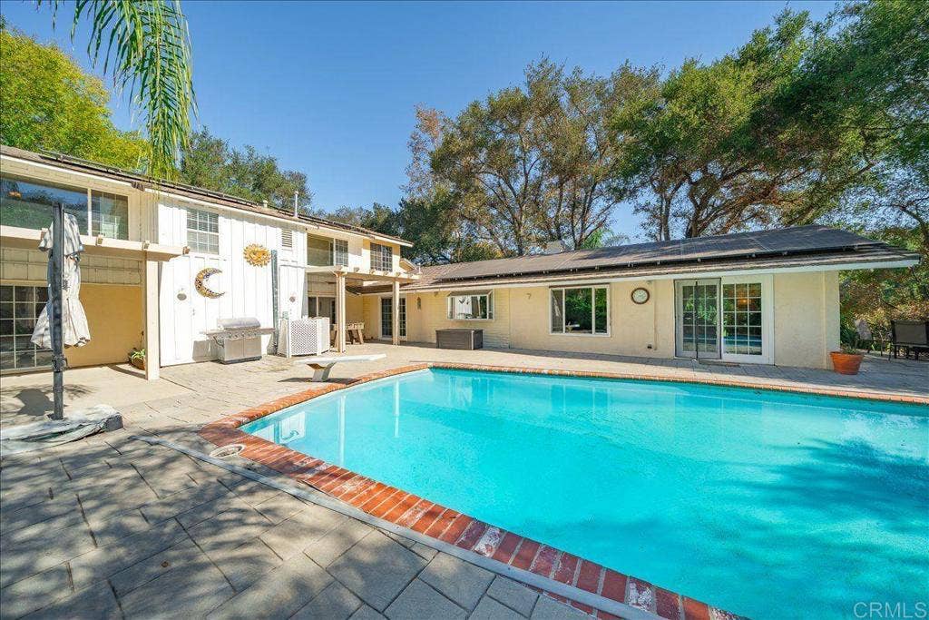1841 Tecalote Drive, Fallbrook, CA 92028 1841 Tecalote Drive, Fallbrook, CA 92028