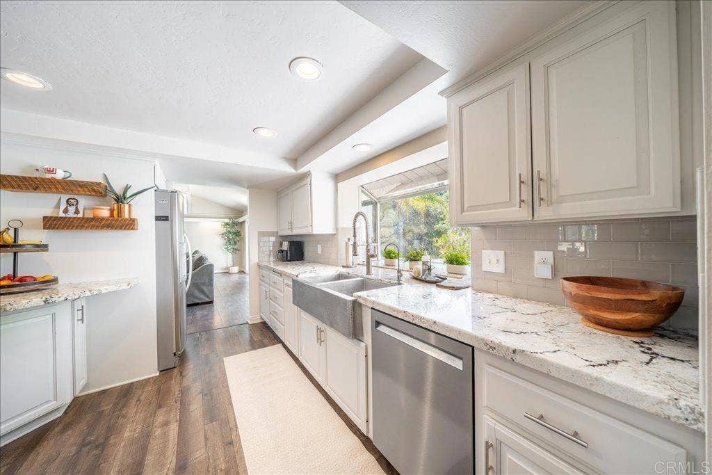1841 Tecalote Drive, Fallbrook, CA 92028 1841 Tecalote Drive, Fallbrook, CA 92028