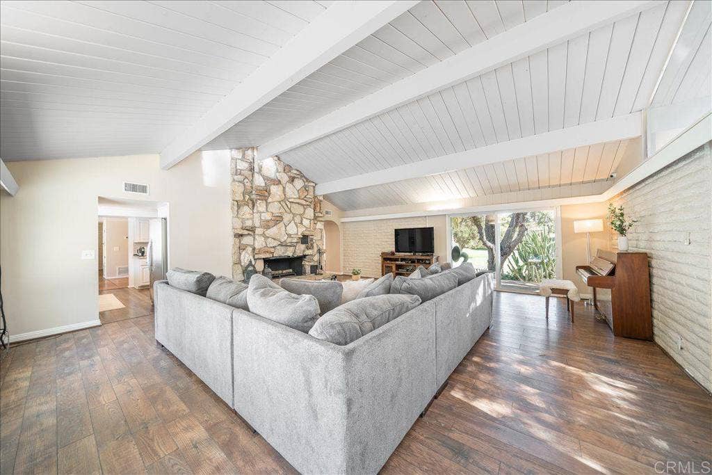 1841 Tecalote Drive, Fallbrook, CA 92028 1841 Tecalote Drive, Fallbrook, CA 92028
