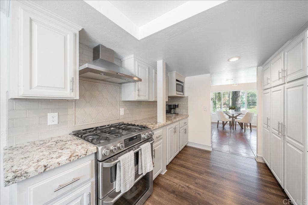 1841 Tecalote Drive, Fallbrook, CA 92028 1841 Tecalote Drive, Fallbrook, CA 92028