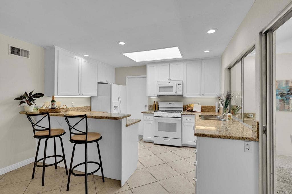 14830 Del Diablo Lane, San Diego, CA 92129 14830 Del Diablo Lane, San Diego, CA 92129