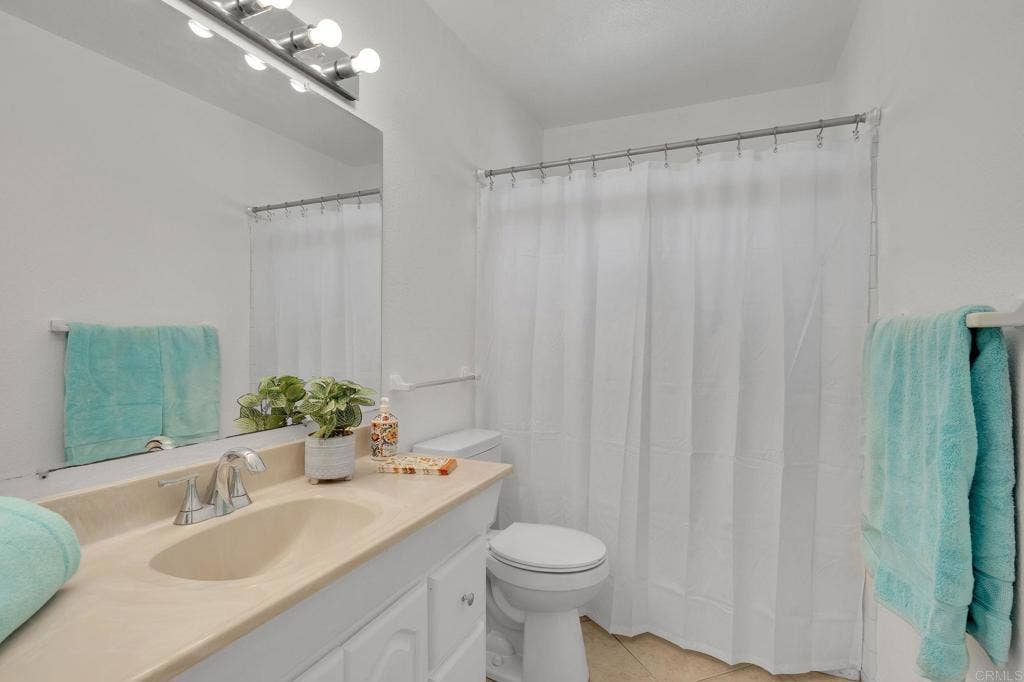 14830 Del Diablo Lane, San Diego, CA 92129 14830 Del Diablo Lane, San Diego, CA 92129
