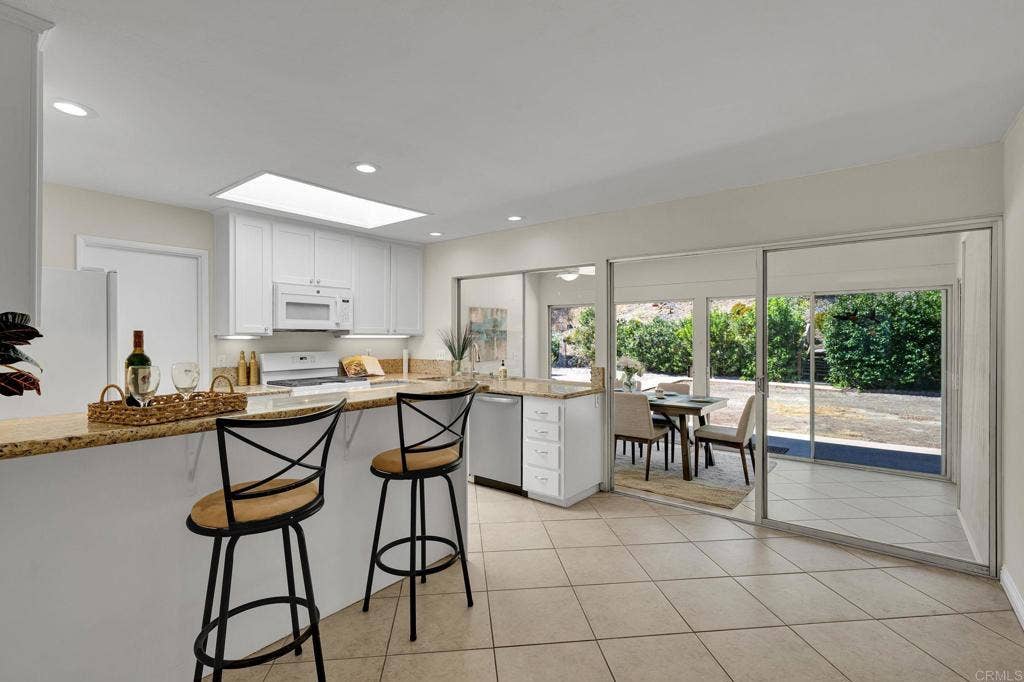14830 Del Diablo Lane, San Diego, CA 92129 14830 Del Diablo Lane, San Diego, CA 92129