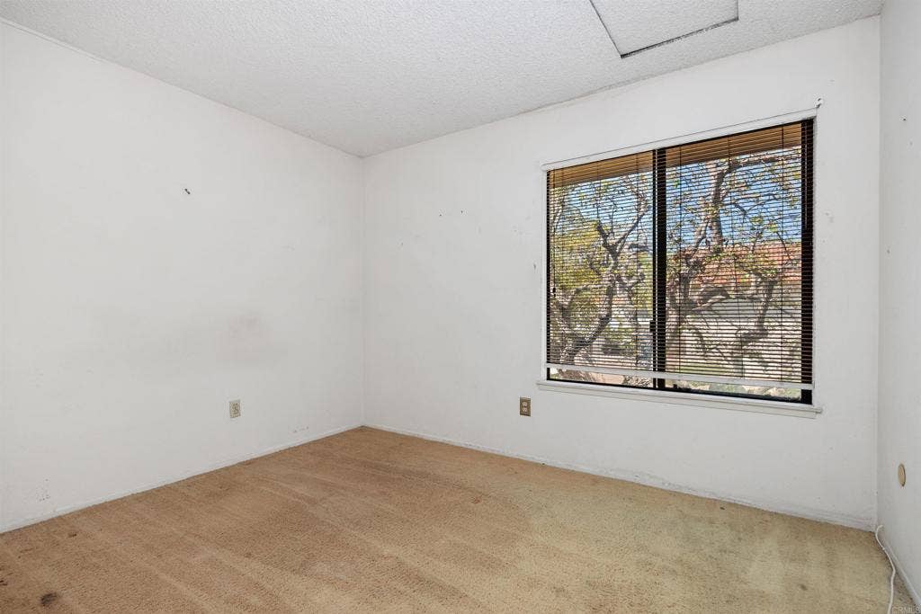 2714 Via Juanita, Carlsbad, CA 92010 2714 Via Juanita, Carlsbad, CA 92010