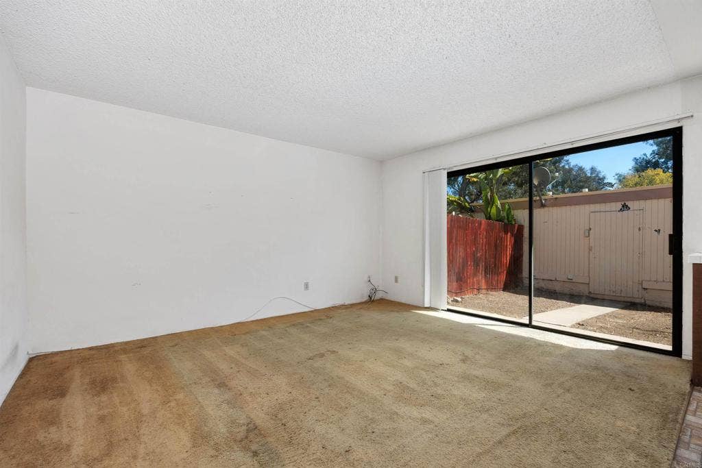 2714 Via Juanita, Carlsbad, CA 92010 2714 Via Juanita, Carlsbad, CA 92010