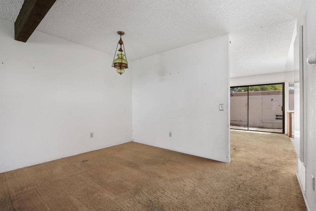 2714 Via Juanita, Carlsbad, CA 92010 2714 Via Juanita, Carlsbad, CA 92010
