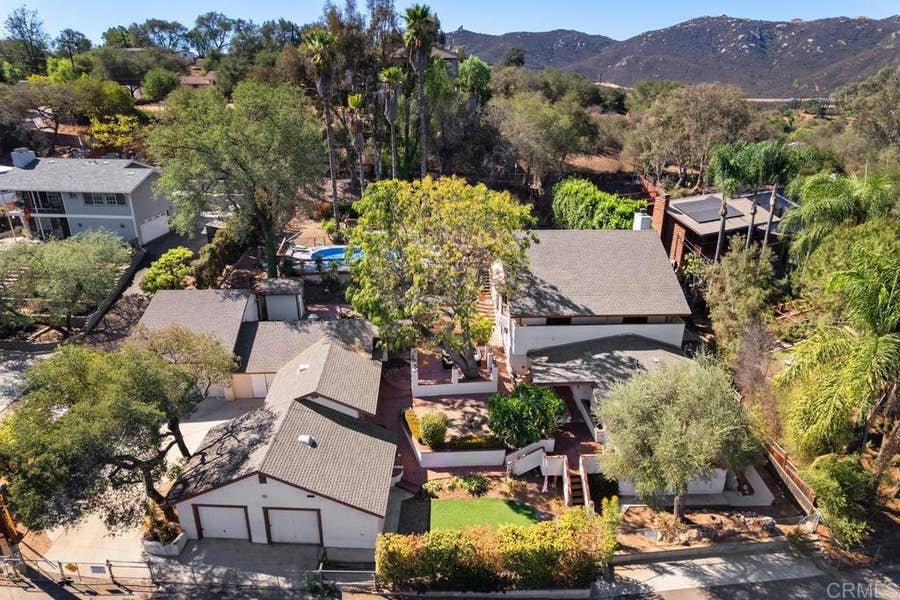 Property photo for 10287 Canyon Drive, Escondido, CA