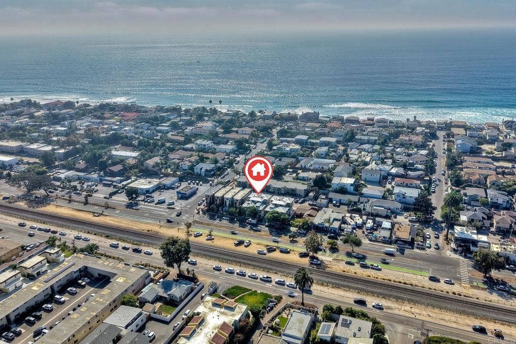 1222 N. Coast Hwy 101, Encinitas, CA 92024 1222 N. Coast Hwy 101, Encinitas, CA 92024