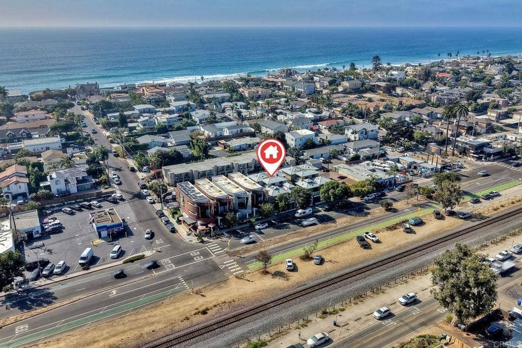 1222 N. Coast Hwy 101, Encinitas, CA 92024 1222 N. Coast Hwy 101, Encinitas, CA 92024