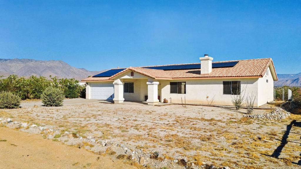 3814 Pecos Drive, Borrego Springs, CA 92004 3814 Pecos Drive, Borrego Springs, CA 92004