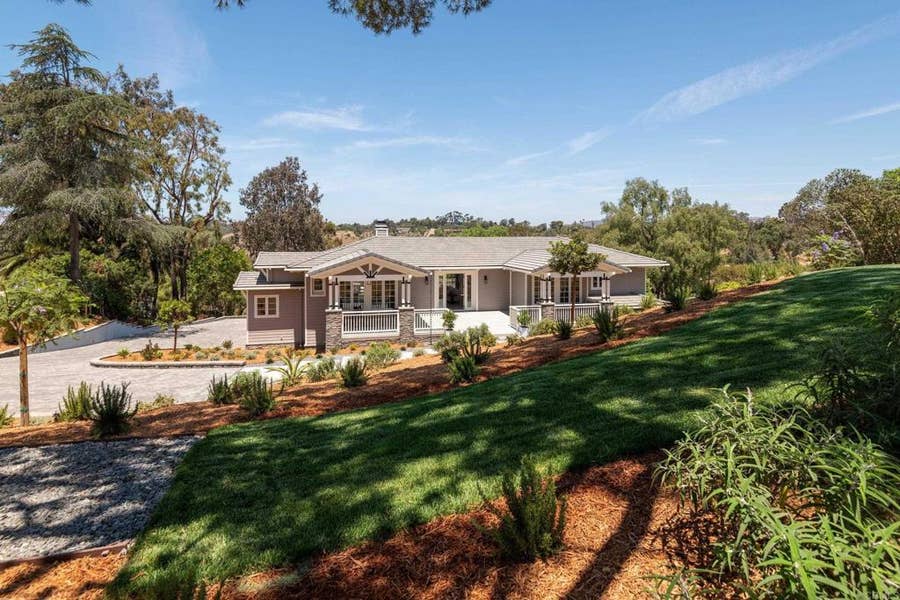 Property photo for 5754 Loma Verde, Rancho Santa Fe, CA