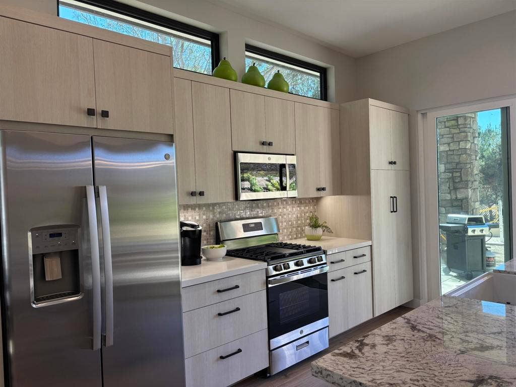 3782 Arroyo Sorrento, San Diego, CA 92130 3782 Arroyo Sorrento, San Diego, CA 92130