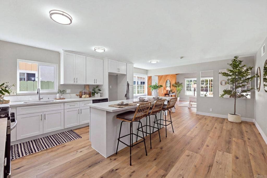 Mira Mesa, CA 92126 Mira Mesa, CA 92126