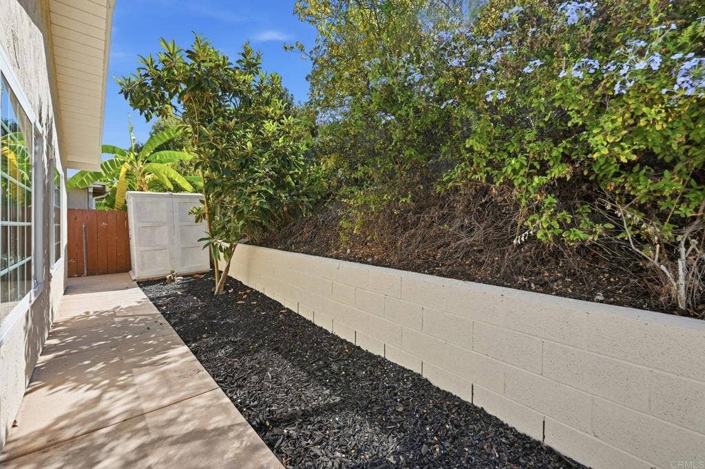 Mira Mesa, CA 92126 Mira Mesa, CA 92126