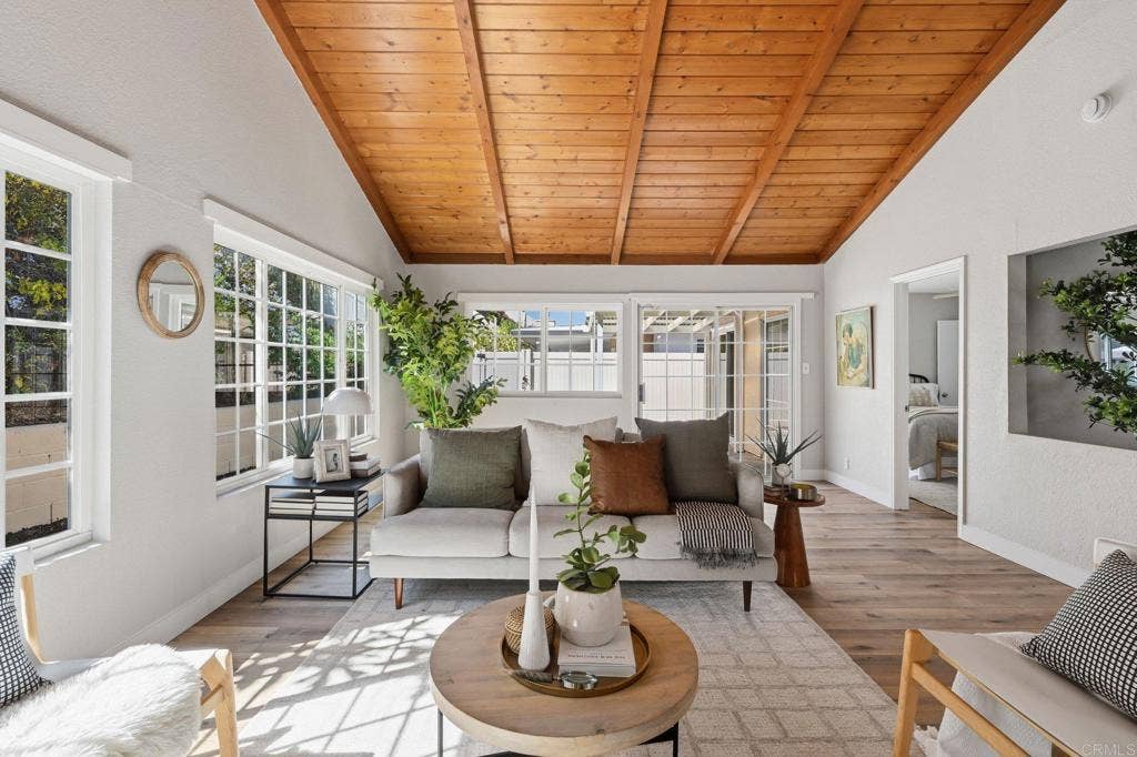 Mira Mesa, CA 92126 Mira Mesa, CA 92126