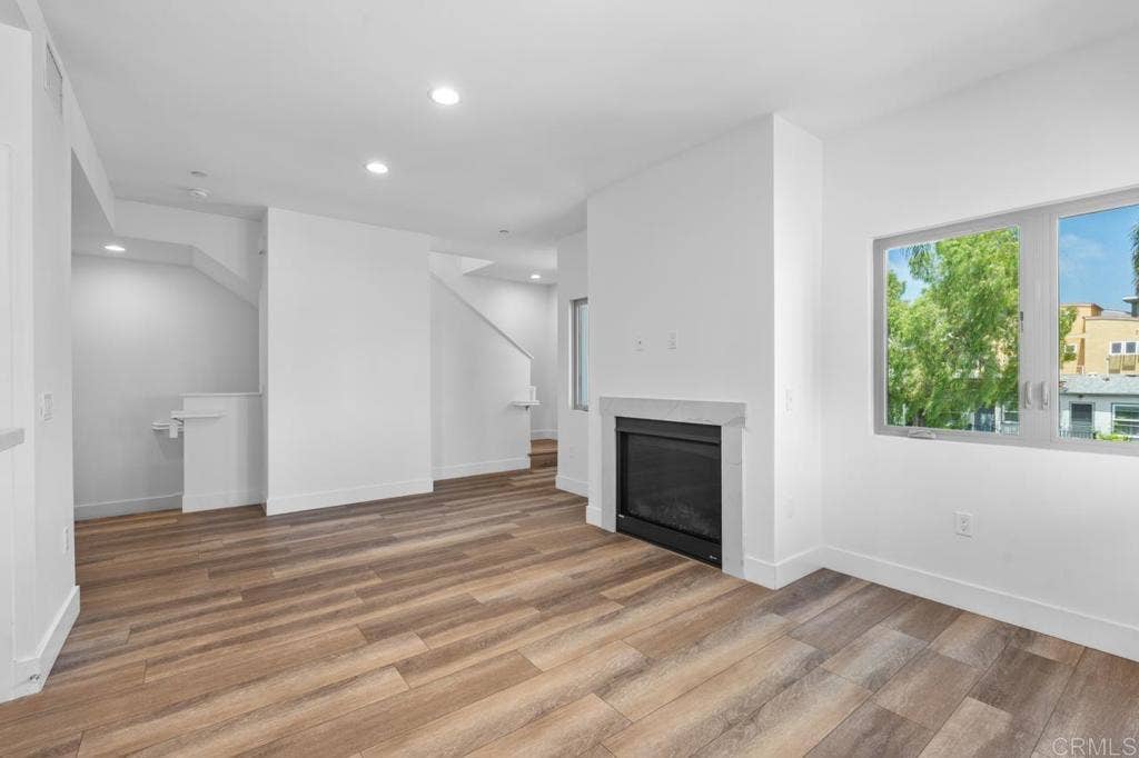 4410 Gresham, San Diego, CA 92109 4410 Gresham, San Diego, CA 92109