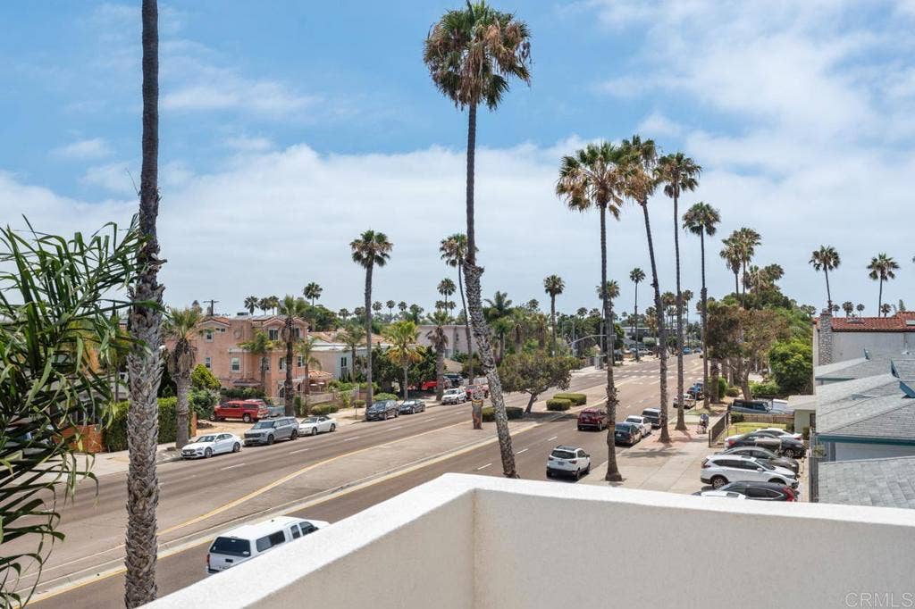 4410 Gresham, San Diego, CA 92109 4410 Gresham, San Diego, CA 92109