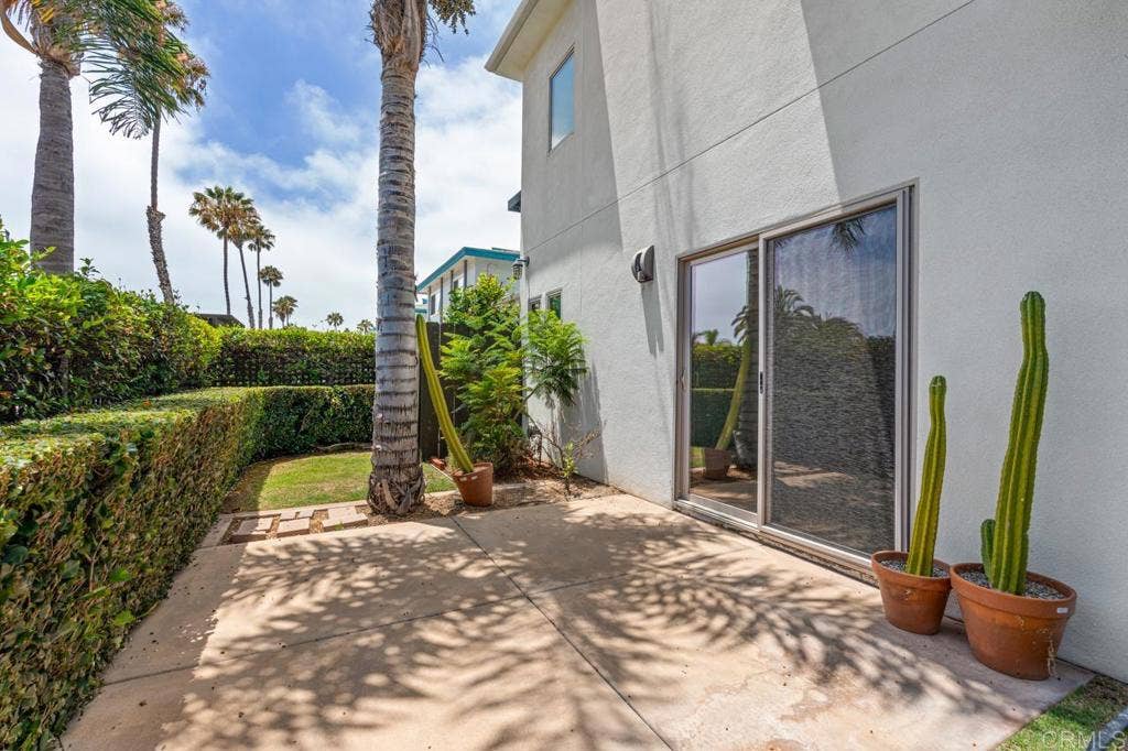 4410 Gresham, San Diego, CA 92109 4410 Gresham, San Diego, CA 92109