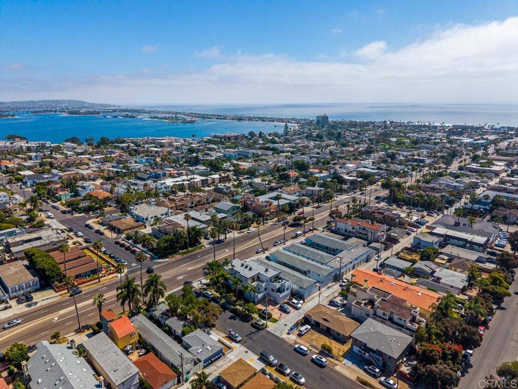 4410 Gresham, San Diego, CA 92109 4410 Gresham, San Diego, CA 92109