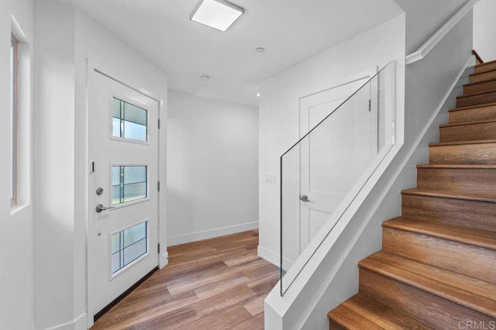 4410 Gresham, San Diego, CA 92109 4410 Gresham, San Diego, CA 92109