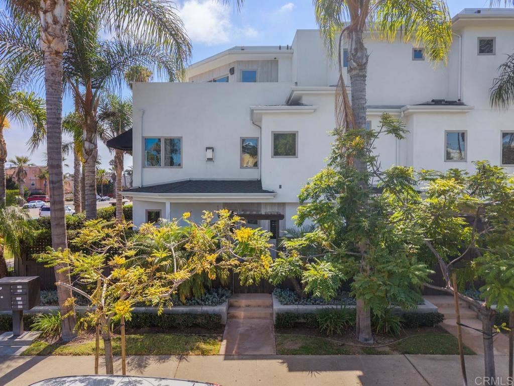 4410 Gresham, San Diego, CA 92109 4410 Gresham, San Diego, CA 92109