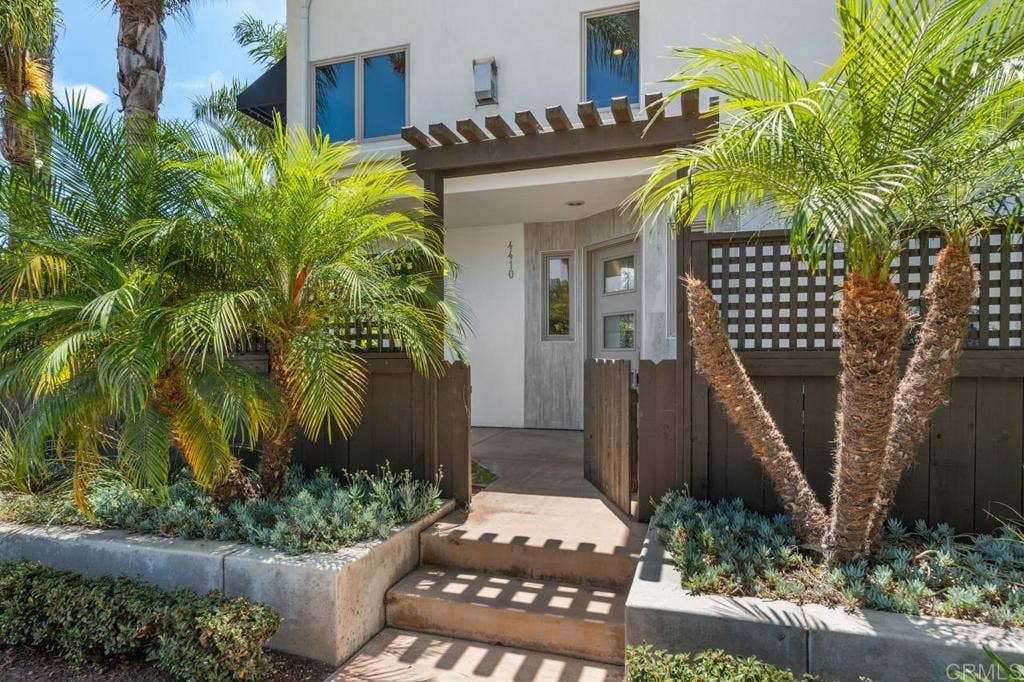 4410 Gresham, San Diego, CA 92109 4410 Gresham, San Diego, CA 92109