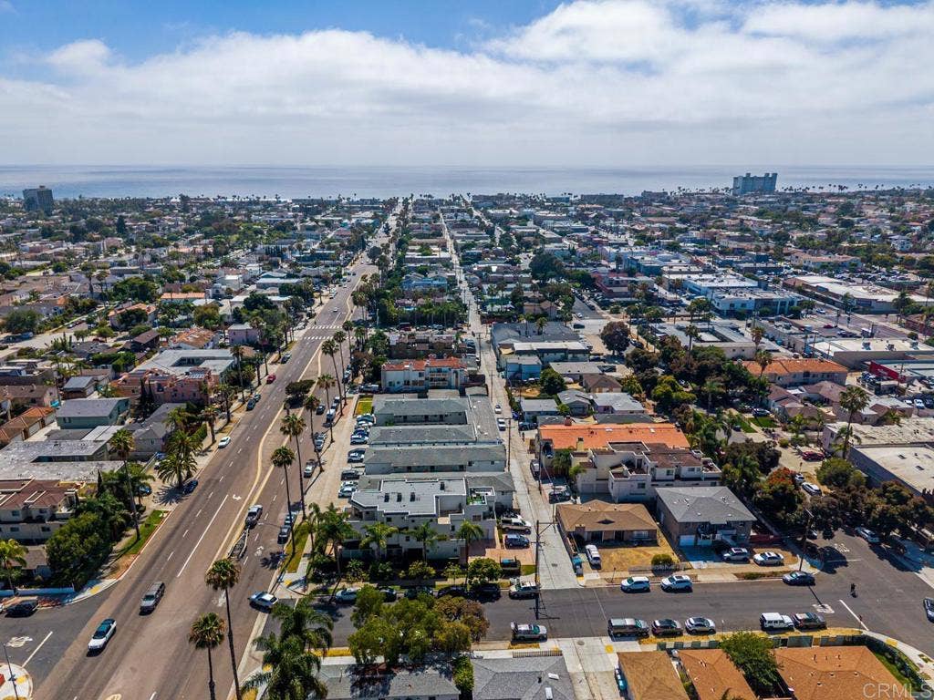 4410 Gresham, San Diego, CA 92109 4410 Gresham, San Diego, CA 92109