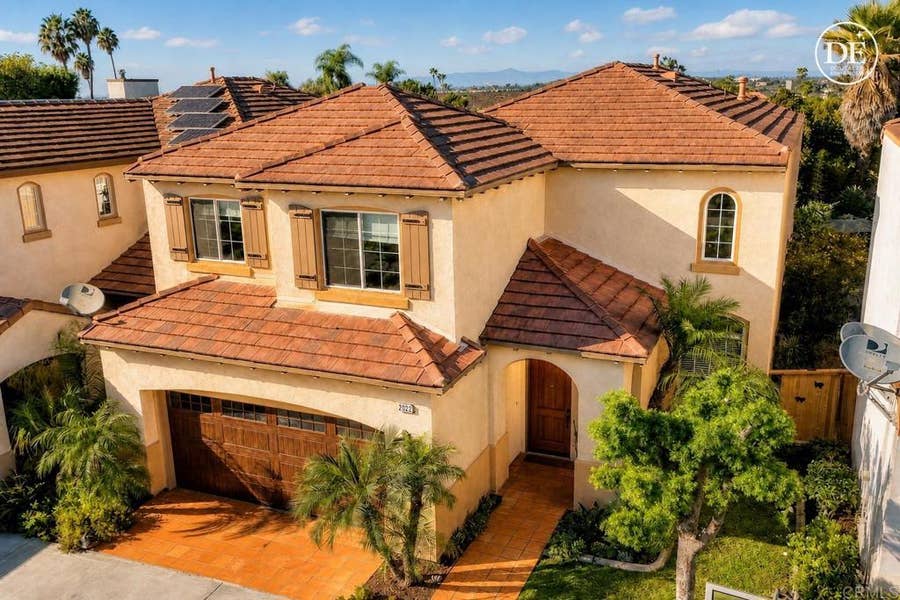 Property photo for 2762 Unicornio Street, Carlsbad, CA