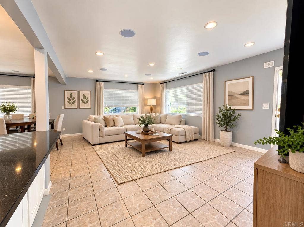 609 Spires Street, Vista, CA 92083 Virtually Staged