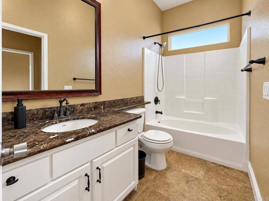 12376 Carmel Country Road, #J302, San Diego, CA 92130 12376 Carmel Country Road, #J302, San Diego, CA 92130