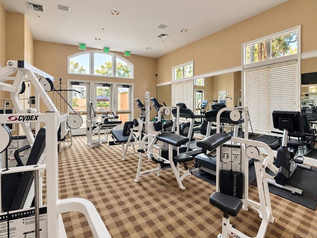 12376 Carmel Country Road, #J302, San Diego, CA 92130 12376 Carmel Country Road, #J302, San Diego, CA 92130