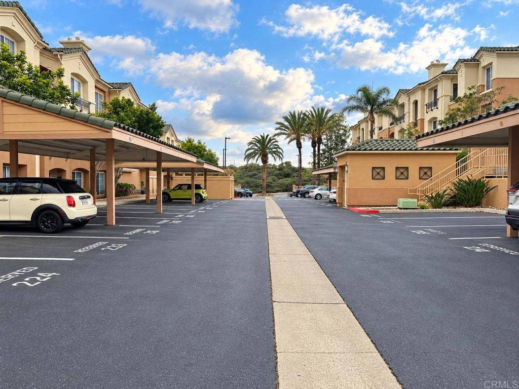 12376 Carmel Country Road, #J302, San Diego, CA 92130 12376 Carmel Country Road, #J302, San Diego, CA 92130