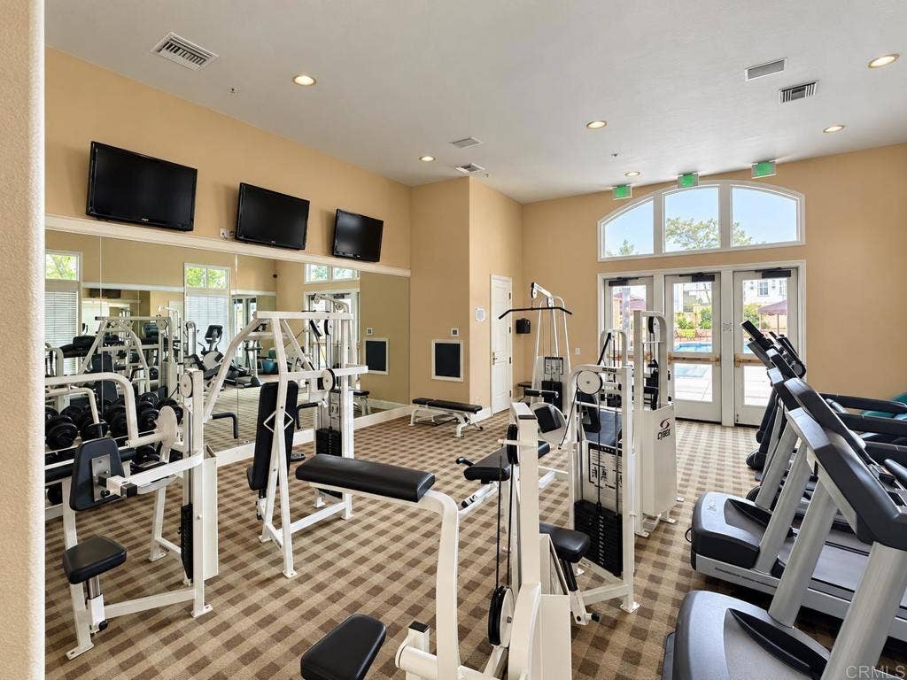 12376 Carmel Country Road, #J302, San Diego, CA 92130 12376 Carmel Country Road, #J302, San Diego, CA 92130