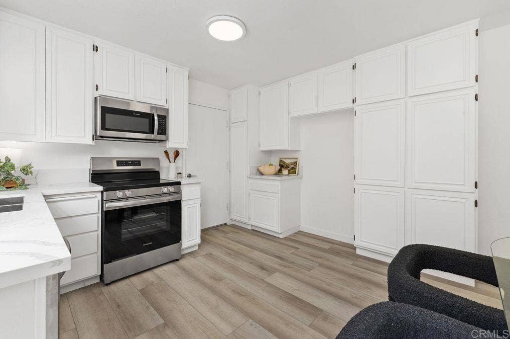 4795 Robbins St, San Diego, CA 92122