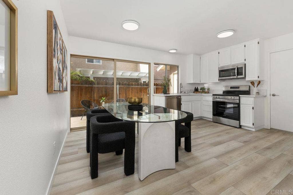 4795 Robbins St, San Diego, CA 92122