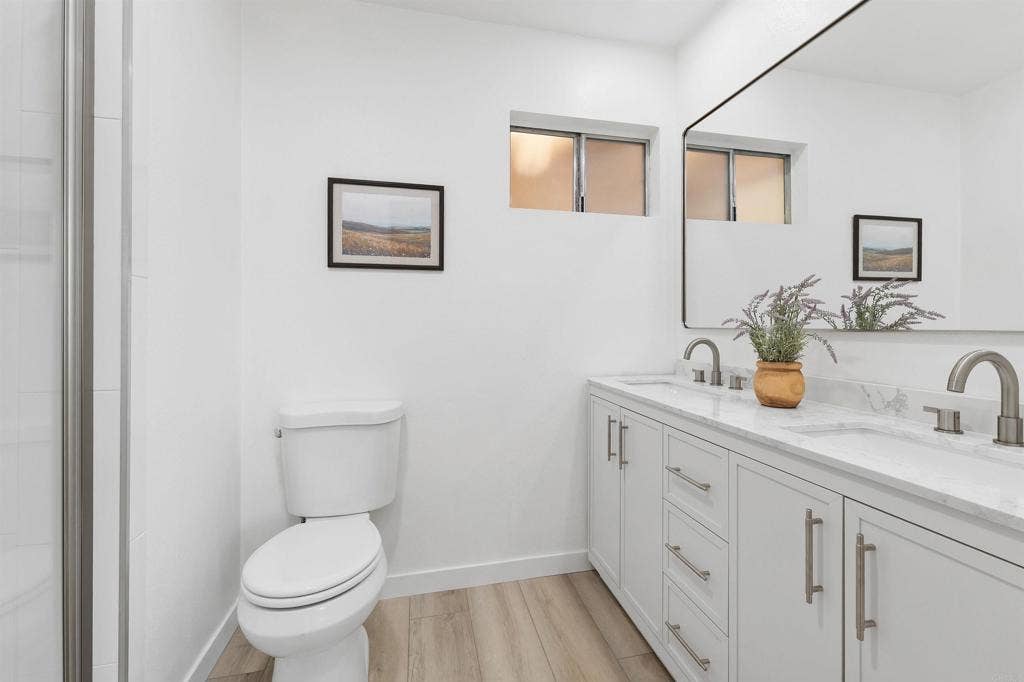 4795 Robbins St, San Diego, CA 92122