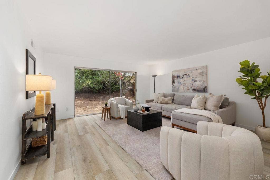 4795 Robbins St, San Diego, CA 92122