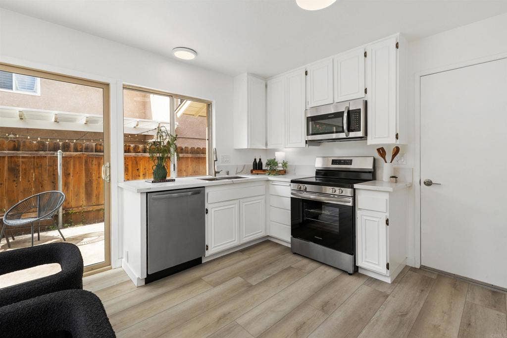 4795 Robbins St, San Diego, CA 92122