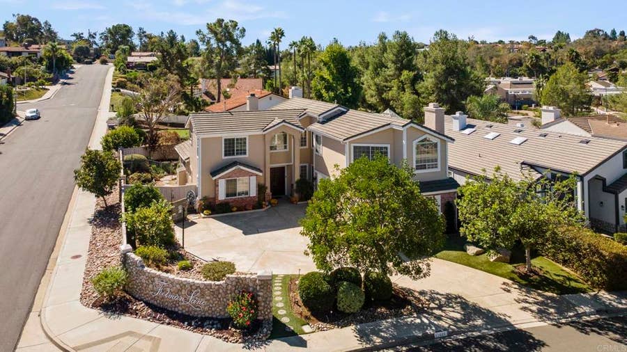 Property photo for 12699 Footman Lane, Poway, CA