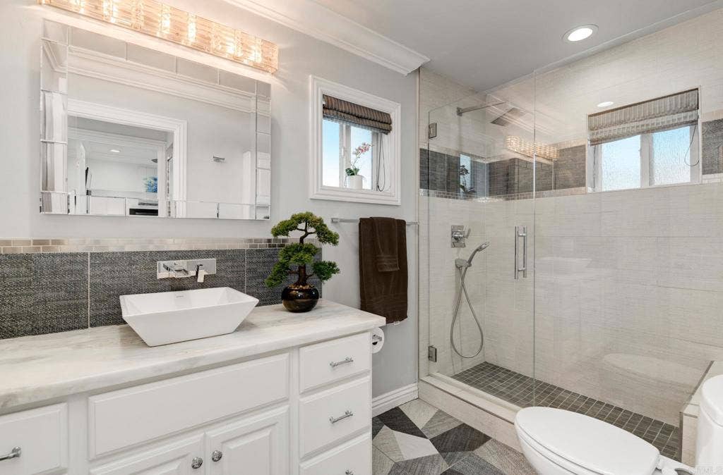 1604 Gustavo Street, El Cajon, CA 92019 1604 Gustavo Street, El Cajon, CA 92019