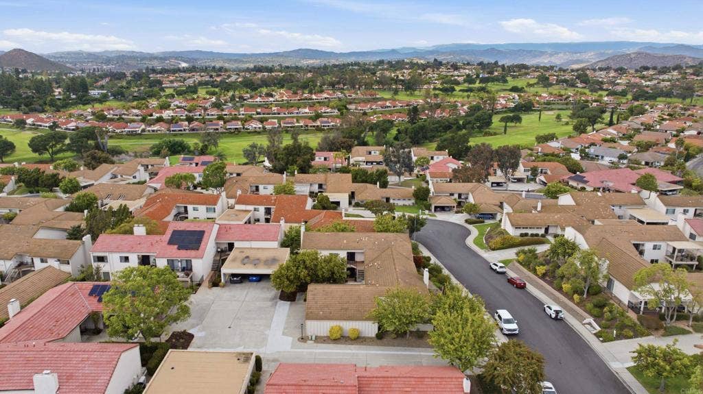 17458 Plaza Animado, #127, San Diego, CA 92128 17458 Plaza Animado, #127, San Diego, CA 92128