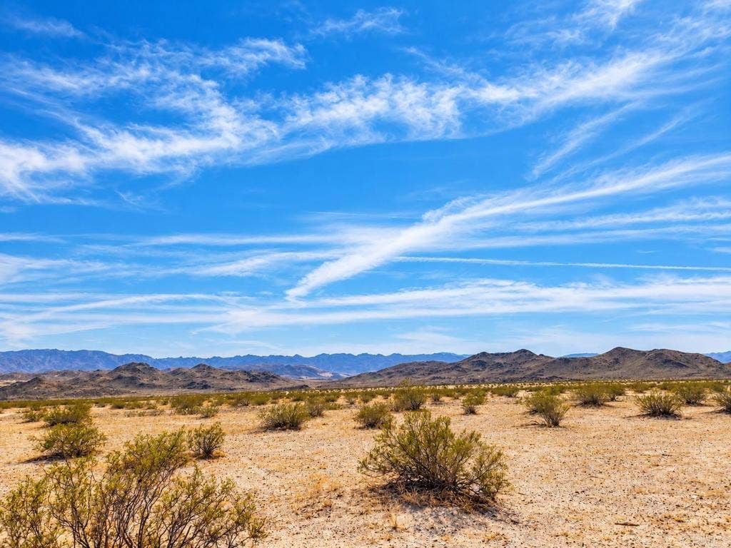 Windsong Ave, Joshua Tree, CA 92252 Windsong Ave, Joshua Tree, CA 92252