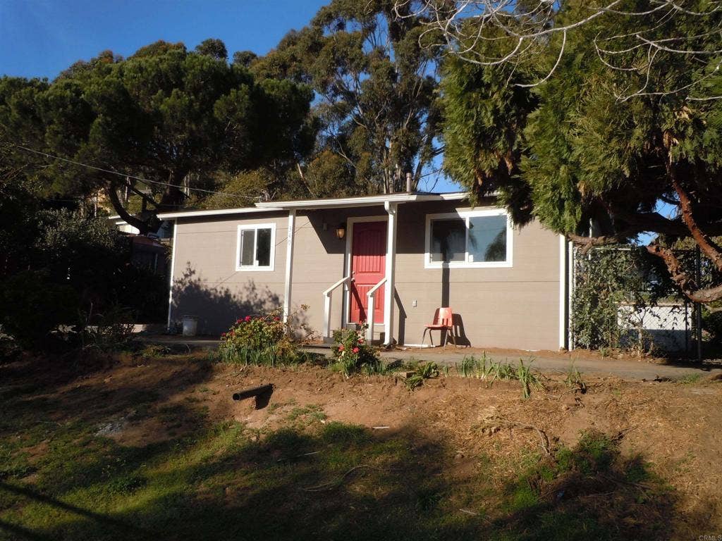 340 Pleasant Way, San Marcos, CA 92069 340 Pleasant Way, San Marcos, CA 92069